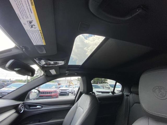 Photo of 2024 Vulcano Black Metallic Alfa Romeo Stelvio