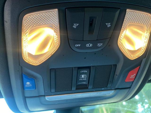 Photo of 2022 Diamond Black RAM 1500