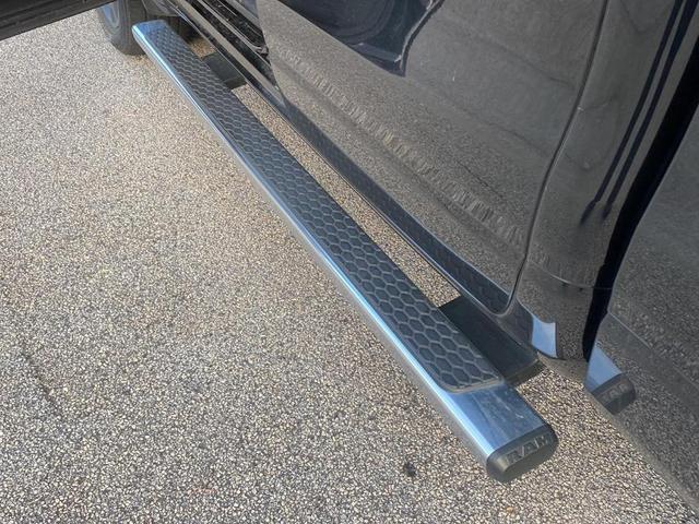 Photo of 2022 Diamond Black RAM 1500