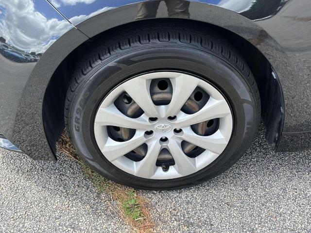 Photo of 2021 Black Sand Pearl Toyota Corolla