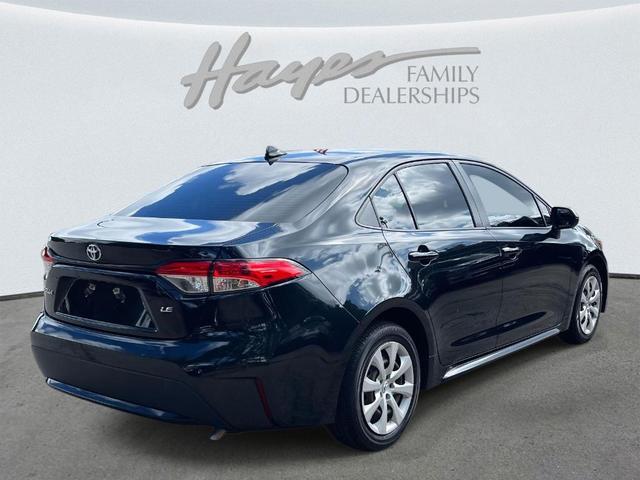 Photo of 2021 Black Sand Pearl Toyota Corolla