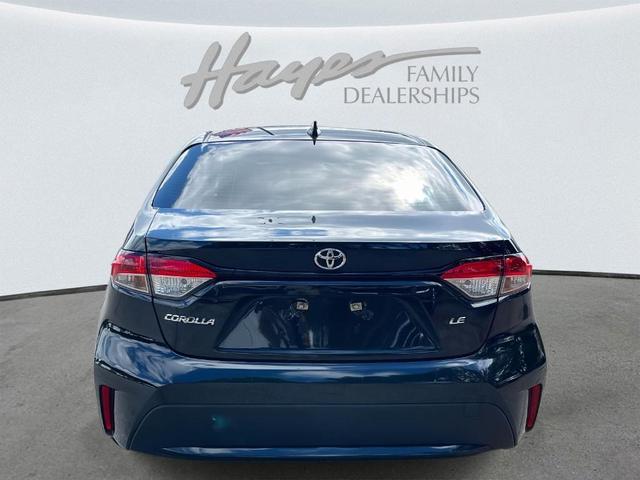 Photo of 2021 Black Sand Pearl Toyota Corolla