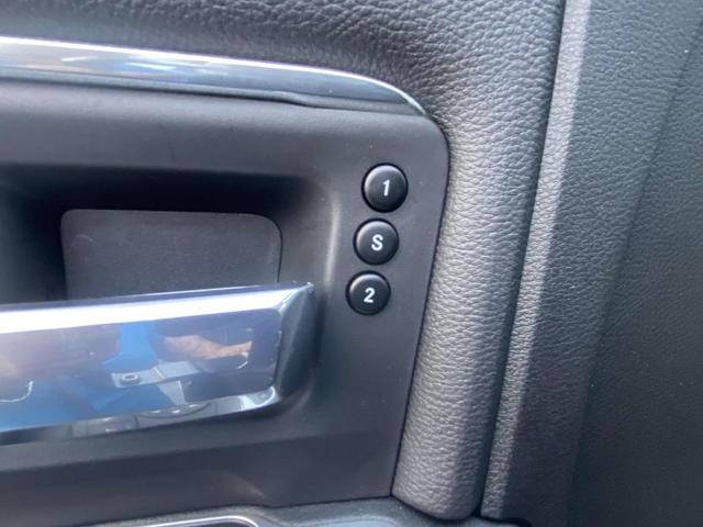 Photo of 2024 Pearl White RAM 2500