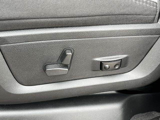 Photo of 2024 Patriot Blue Pearlcoat RAM 2500
