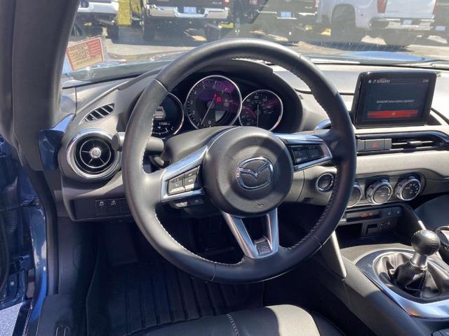 Photo of 2020 Eternal Blue Mazda MX-5 Miata RF