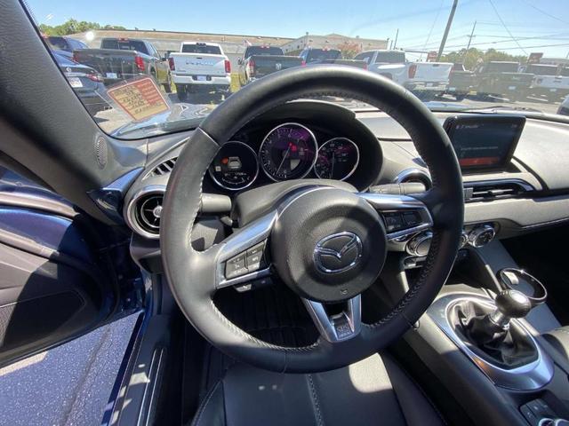 Photo of 2020 Eternal Blue Mazda MX-5 Miata RF