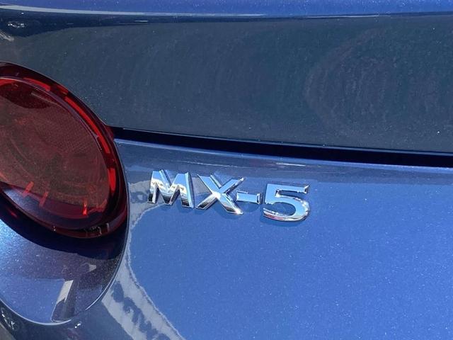 Photo of 2020 Eternal Blue Mazda MX-5 Miata RF