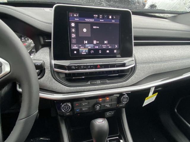Photo of 2025 Hydro Blue Pearlcoat Jeep Compass
