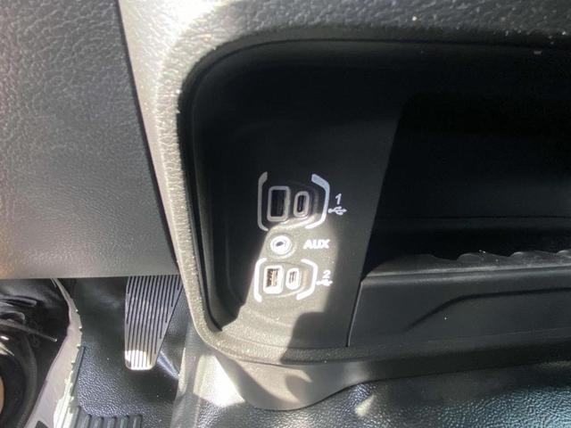 Photo of 2025 Bright White Clearcoat RAM 2500