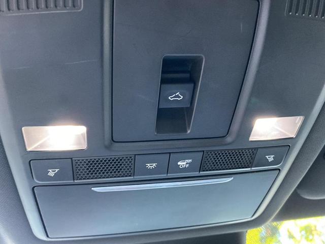 Photo of 2021 Snowflake White Pearl Mazda CX-9