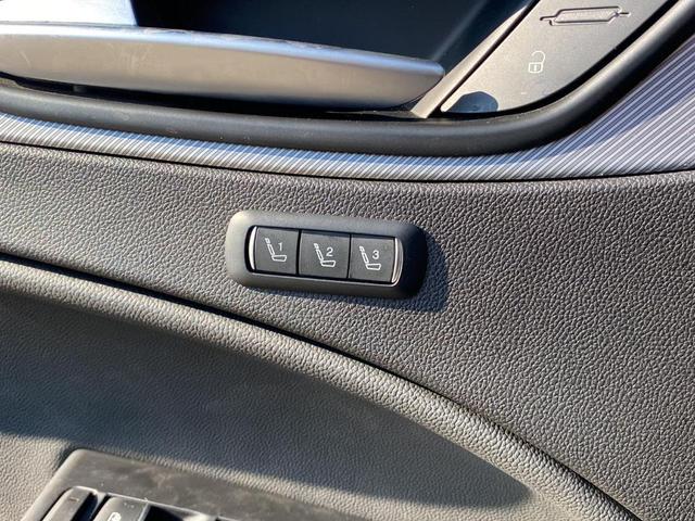 Photo of 2024 Vulcano Black Metallic Alfa Romeo Stelvio