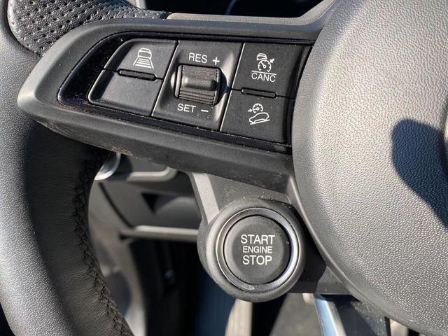 Photo of 2024 Vulcano Black Metallic Alfa Romeo Stelvio