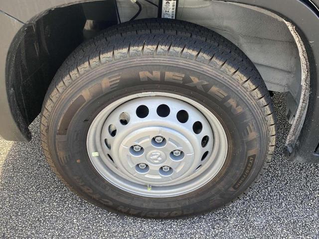 Photo of 2025 Bright White Clearcoat RAM ProMaster 1500