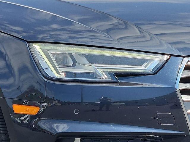 Photo of 2018 Moonlight Blue Metallic Audi A4