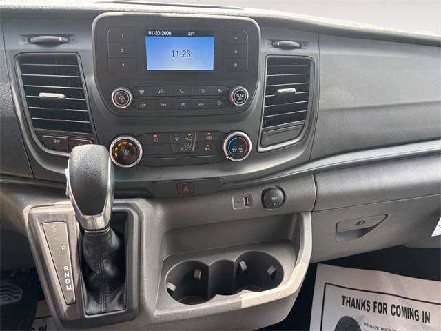 Photo of 2025 Oxford White Ford Transit-250