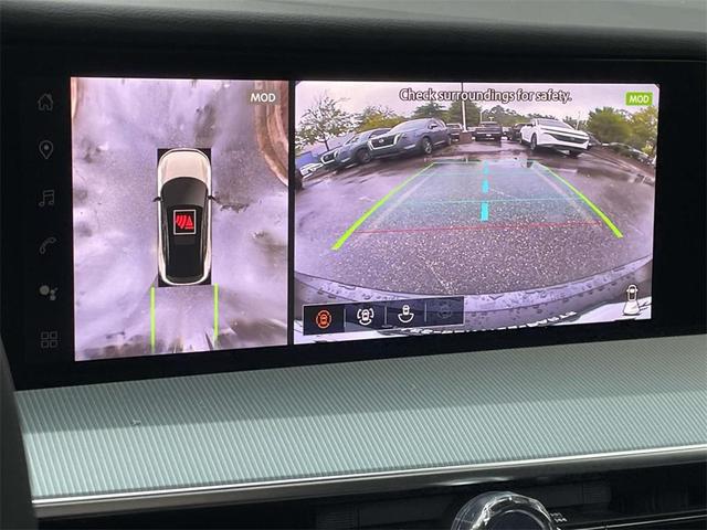 Photo of 2025 Scarlet Nissan Murano