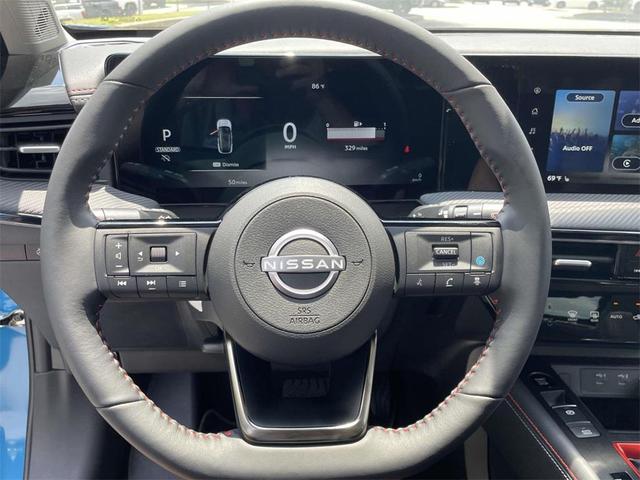 Photo of 2025 Arctic Ice Nissan Kicks