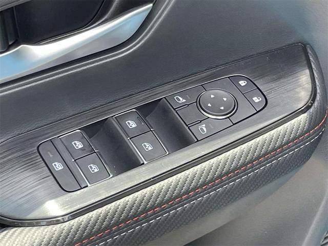Photo of 2025 Arctic Ice Nissan Kicks