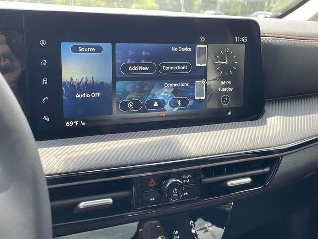 Photo of 2025 Arctic Ice Nissan Kicks