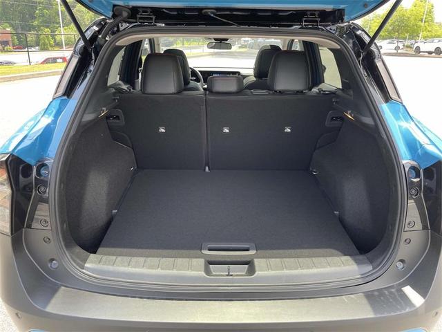 Photo of 2025 Arctic Ice Nissan Kicks