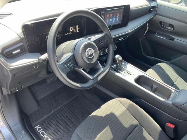 Photo of 2025 Gun Met Nissan Kicks