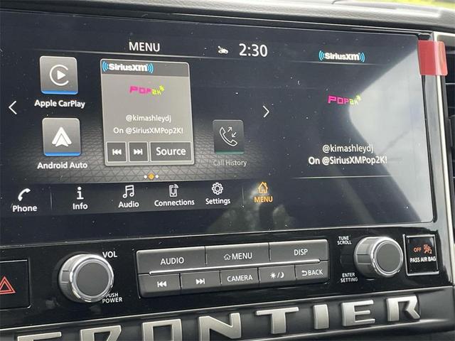 Photo of 2025 Glacier White Nissan Frontier