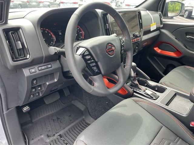 Photo of 2025 Gray Nissan Frontier