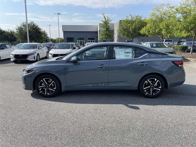 Photo of 2025 Gray Nissan Sentra