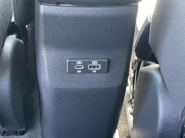 Photo of 2025 Bronze Metallic Nissan Kicks