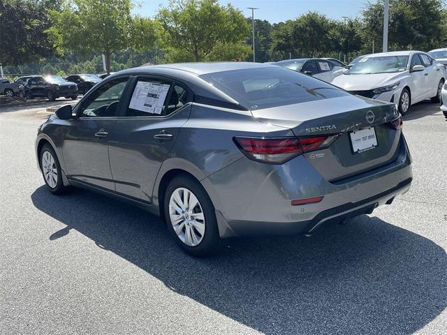 Photo of 2025 Gun Metallic Nissan Sentra