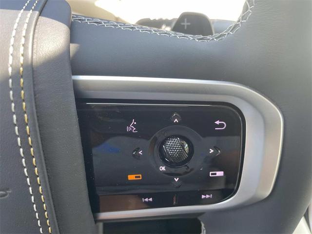 Photo of 2025 Super Black Nissan Armada