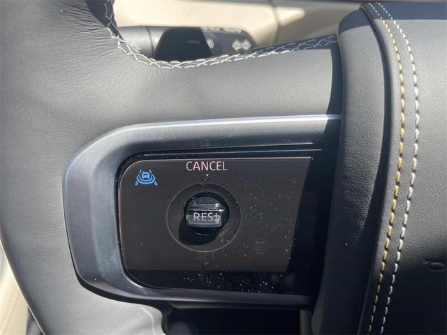 Photo of 2025 Super Black Nissan Armada