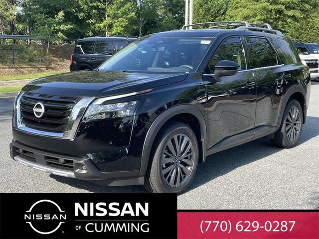 Photo of 2025 Super Black Nissan Pathfinder