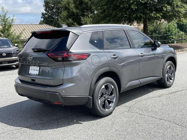Photo of 2026 Gun Metallic Nissan Rogue