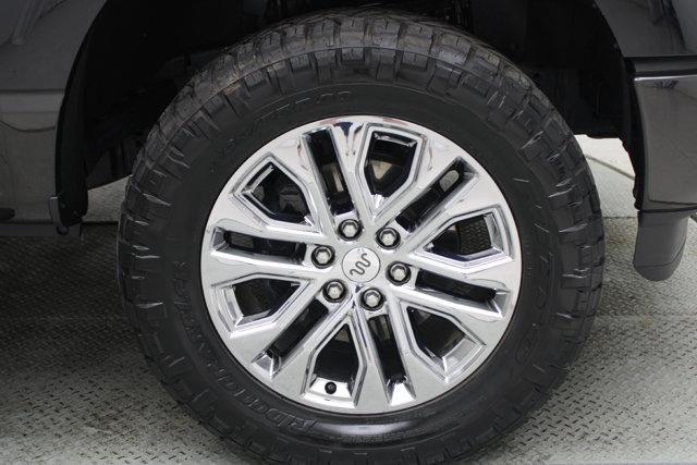 Photo of 2024 Agate Black Metallic Ford F-150