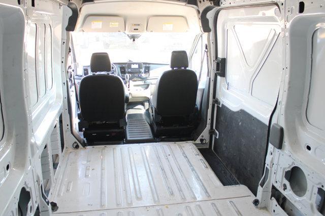 Photo of 2023 Oxford White Ford Transit-250