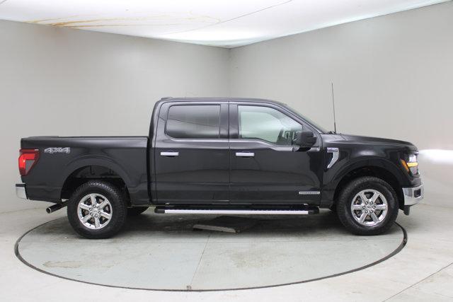 Photo of 2024 Black Metallic Ford F-150