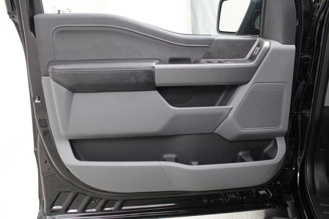 Photo of 2024 Black Metallic Ford F-150