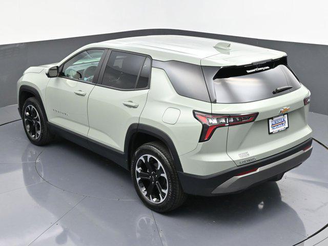 Photo of 2025 Cacti Green Chevrolet Equinox