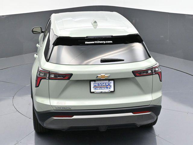Photo of 2025 Cacti Green Chevrolet Equinox