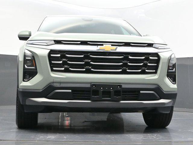 Photo of 2025 Cacti Green Chevrolet Equinox