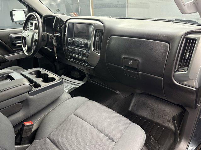 Photo of 2018 Graphite Metallic Chevrolet Silverado 1500