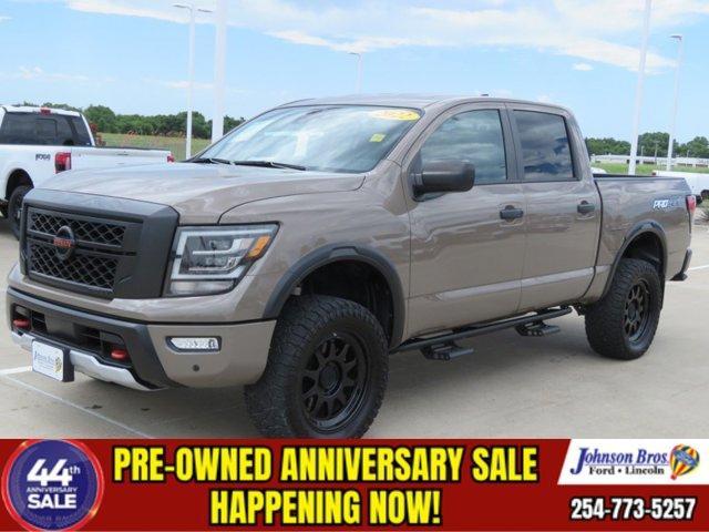2022 Nissan Titan