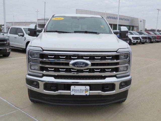 Photo of 2025 Star White Ford F-250