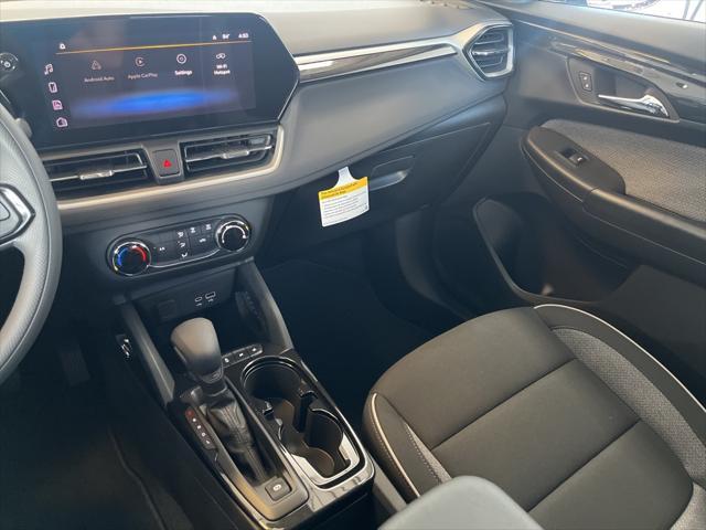 Photo of 2026 Sterling Gray Metallic Chevrolet Trailblazer