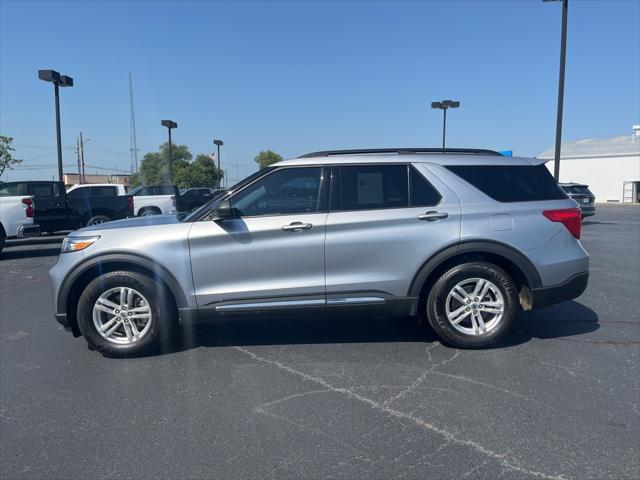 Photo of 2022 Iconic Silver Metallic Ford Explorer