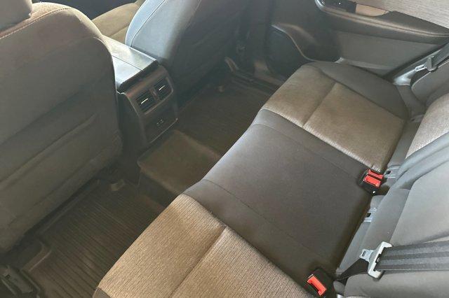 Photo of 2021 White Nissan Rogue