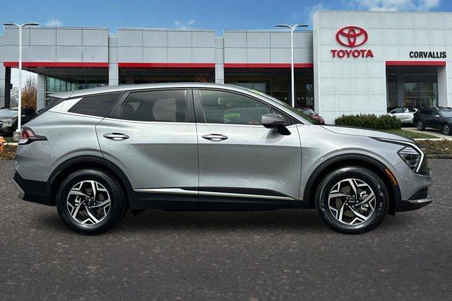Photo of 2024 Steel Gray Kia Sportage