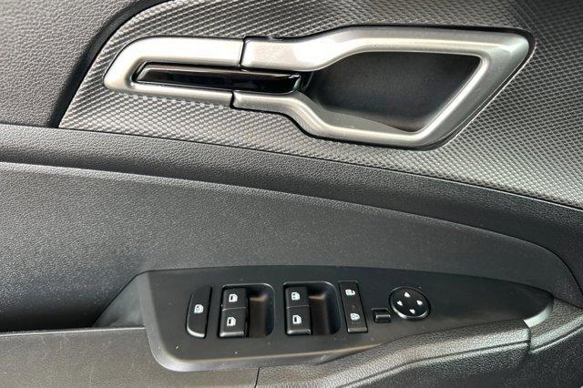 Photo of 2024 Steel Gray Kia Sportage