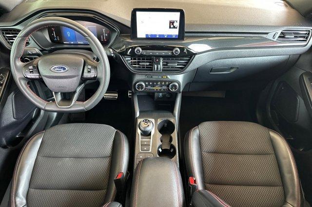 Photo of 2023 Black Metallic Ford Escape